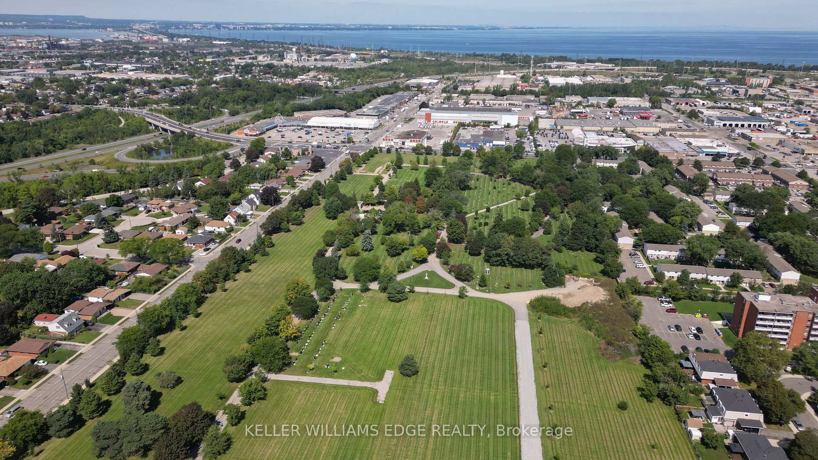 225 Nugent Drive • Hamilton, ON photo 39