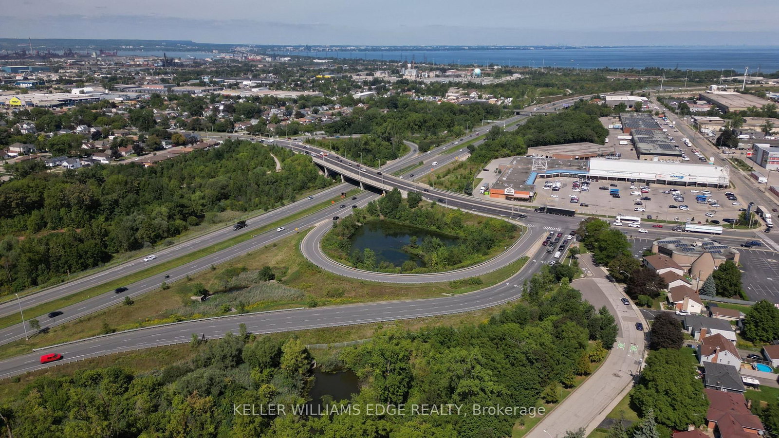 225 Nugent Drive • Hamilton, ON photo 40