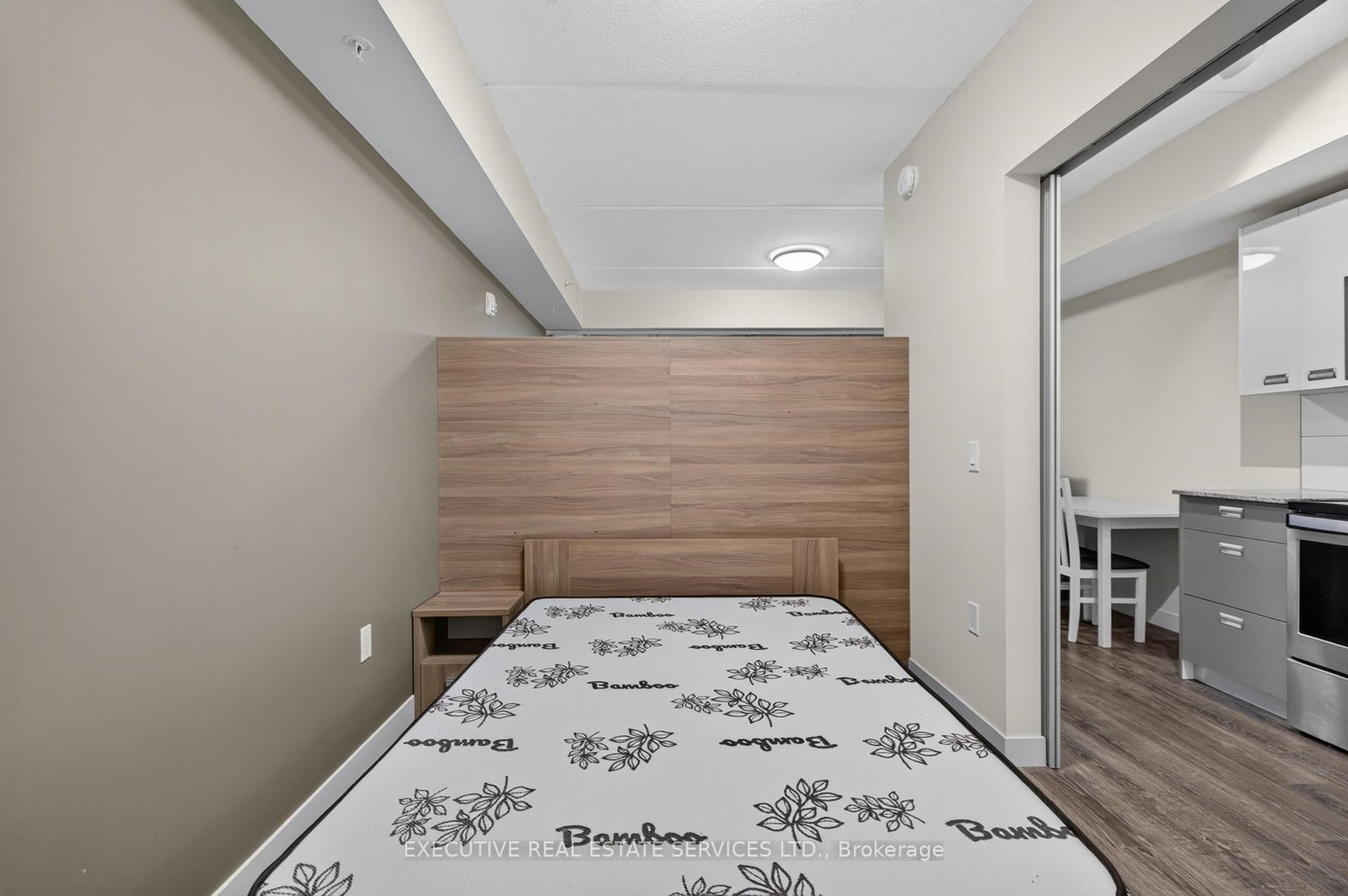 257 HEMLOCK Street • #509 • Waterloo, ON photo 24