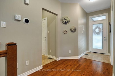 248 Bulrush Crescent • Ottawa, ON photo 4