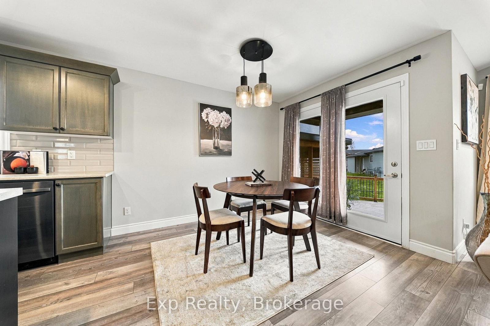 14 Lehtinen Crescent • Belleville, ON photo 8