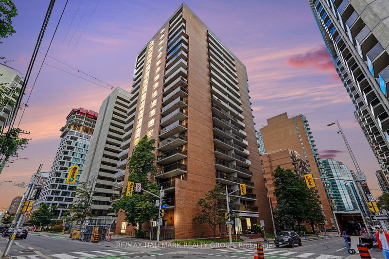 403 - 475 Laurier Avenue W