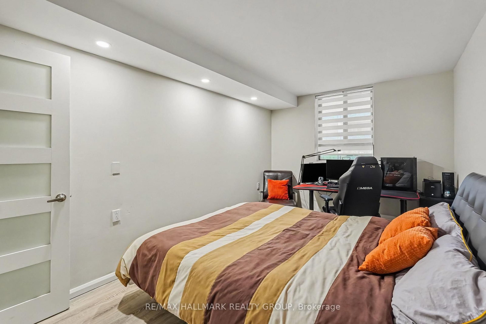 475 Laurier Avenue W • #403 • Ottawa, ON photo 17