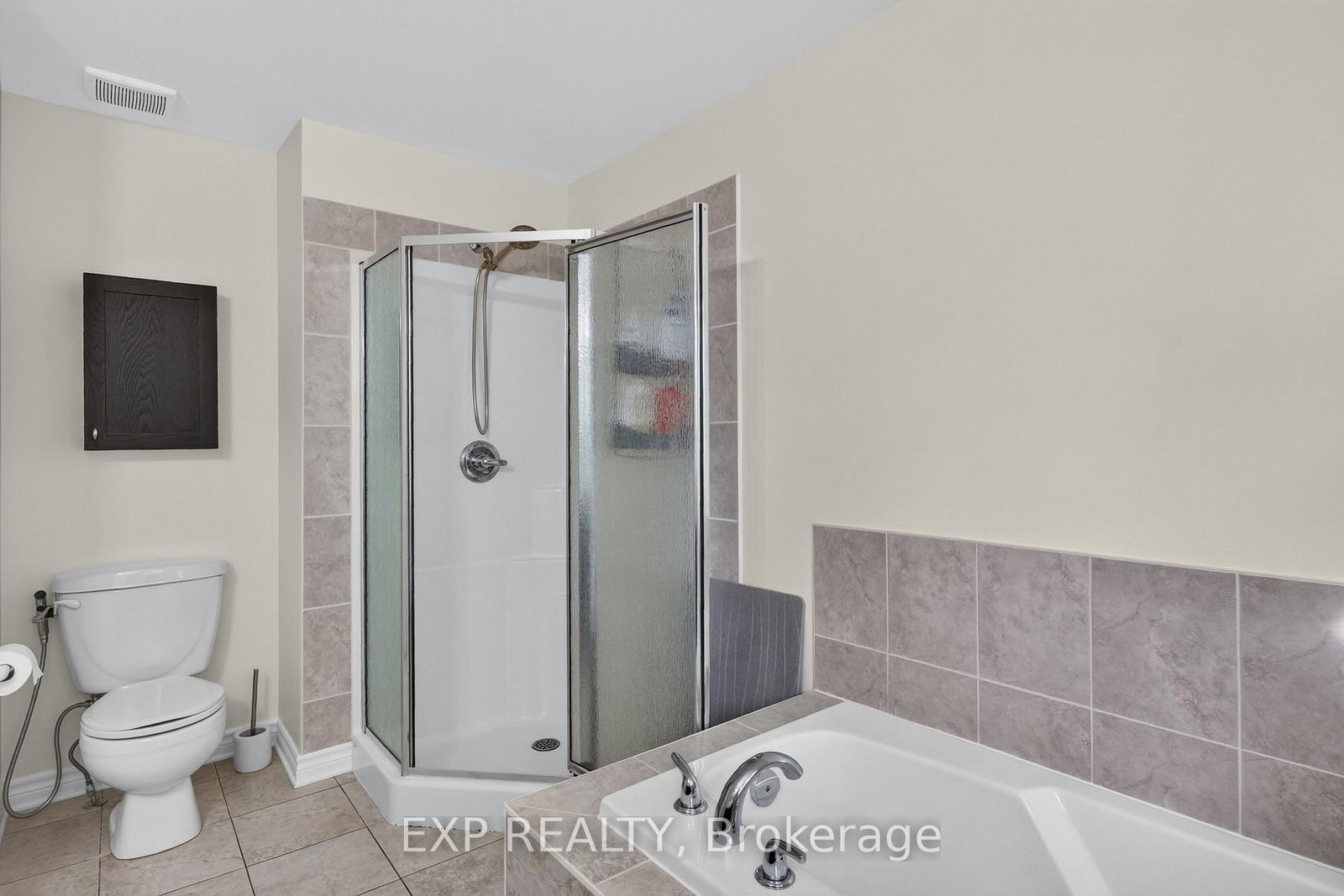 79 SELHURST Avenue • Ottawa, ON photo 12