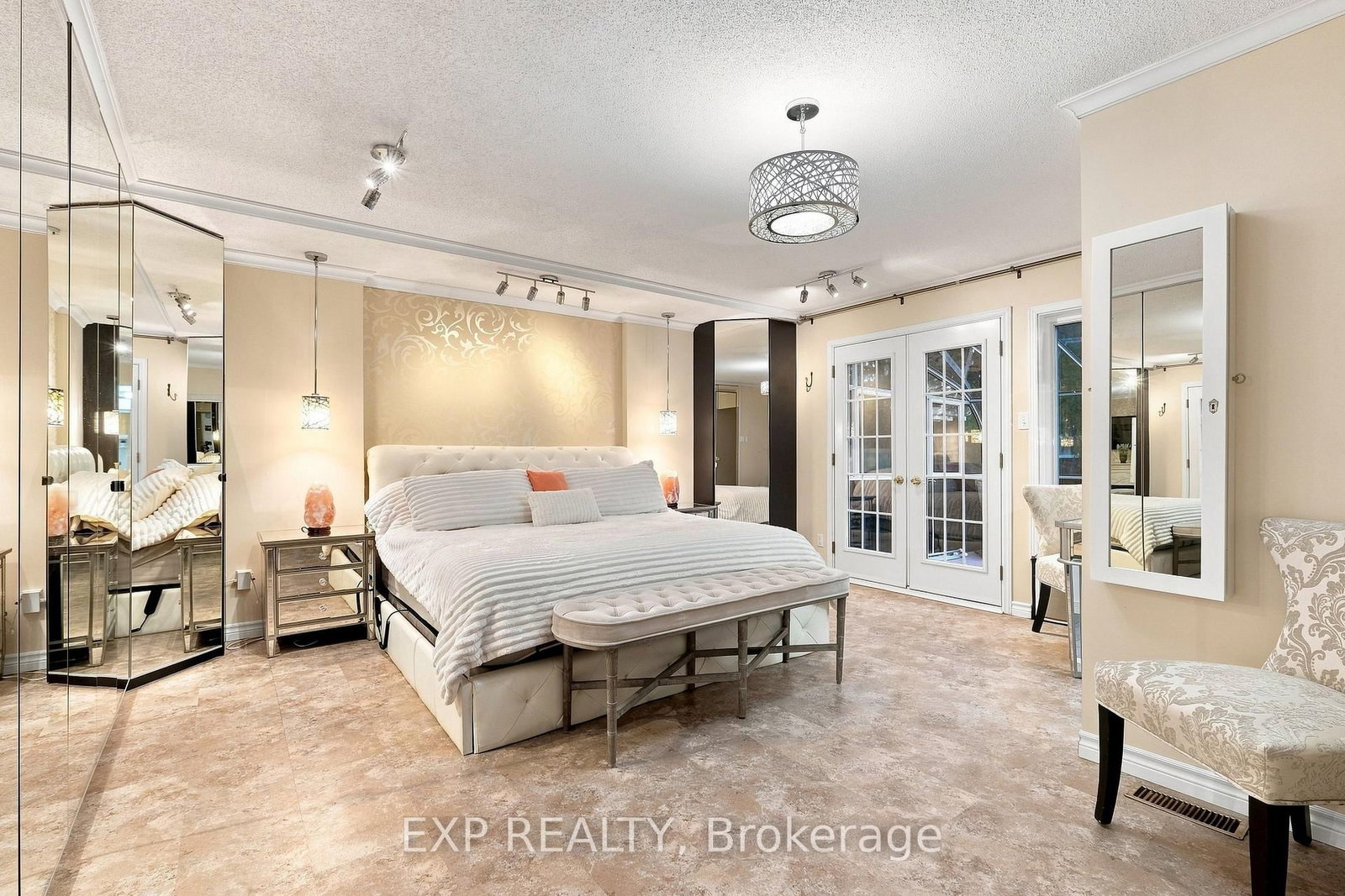 30 Albert Street • Russell, ON photo 14