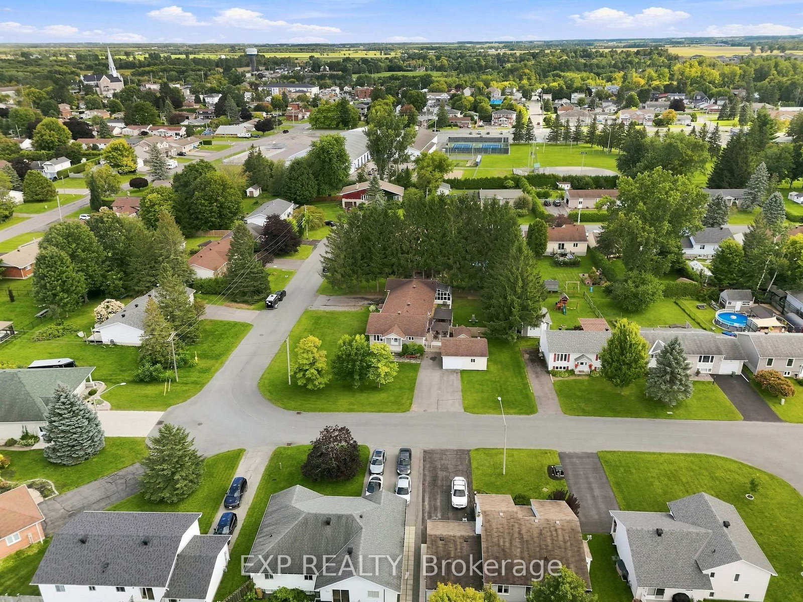 30 Albert Street • Russell, ON photo 44