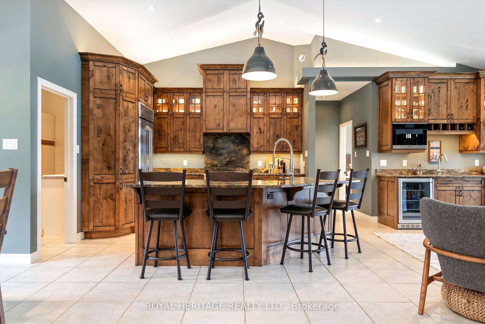120 MCGREGOR Drive • Kawartha Lakes, ON photo 12