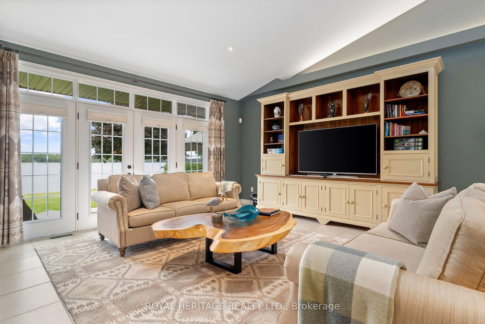 120 MCGREGOR Drive • Kawartha Lakes, ON photo 8