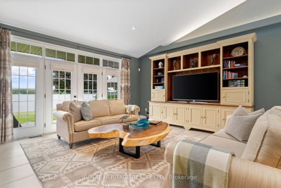 120 MCGREGOR Drive • Kawartha Lakes, ON photo 8