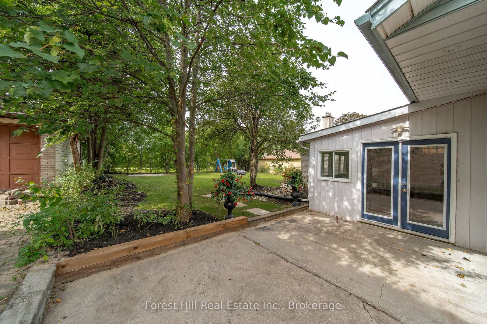 31 Gay Crescent • Kitchener, ON photo 36