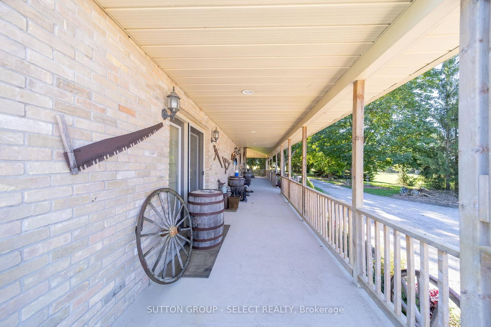 10072 Argyle Street • North Middlesex, ON photo 13