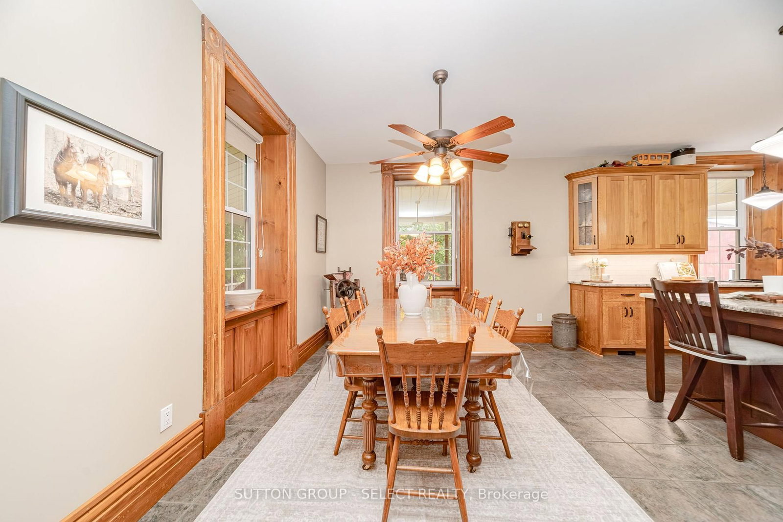 10072 Argyle Street • North Middlesex, ON photo 22