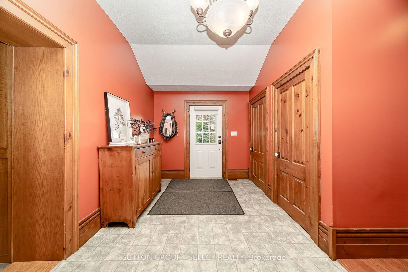 10072 Argyle Street • North Middlesex, ON photo 37