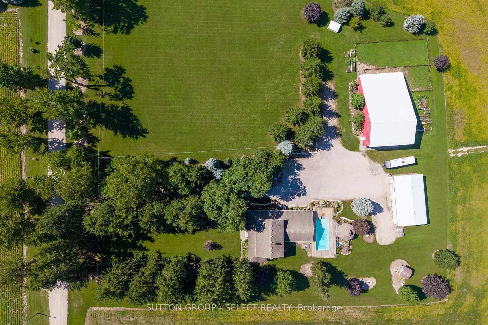 10072 Argyle Street • North Middlesex, ON photo 40