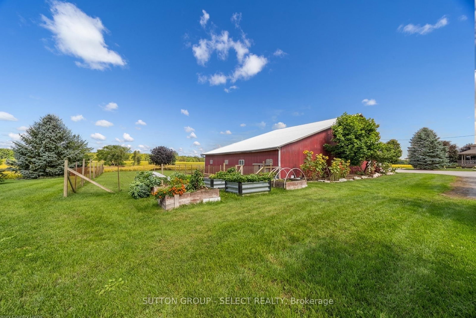 10072 Argyle Street • North Middlesex, ON photo 41