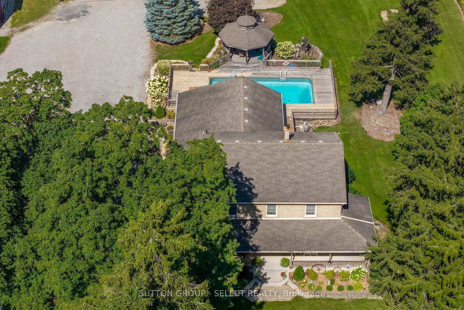 10072 Argyle Street • North Middlesex, ON photo 47