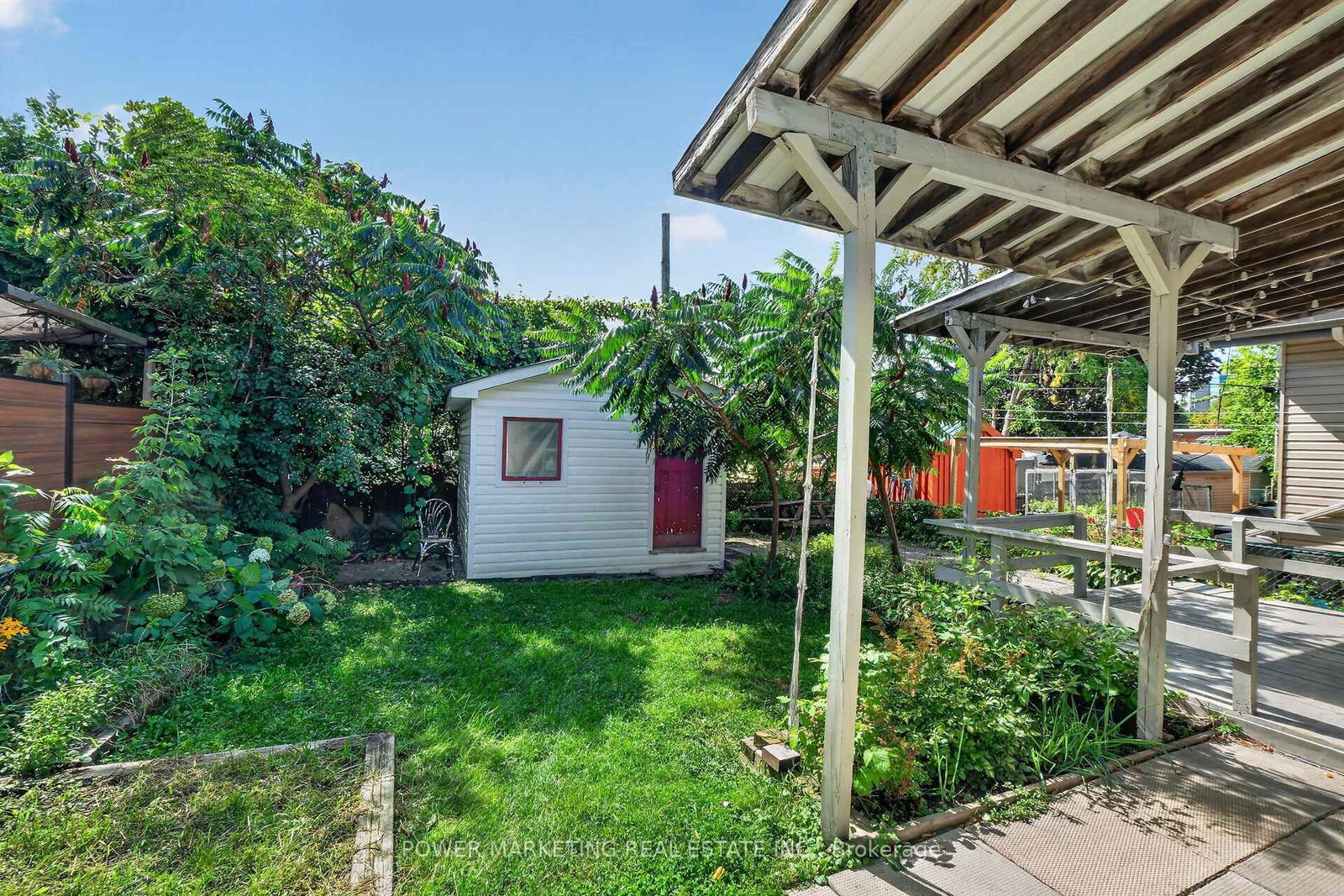 318 Shakespeare Street • Ottawa, ON photo 45