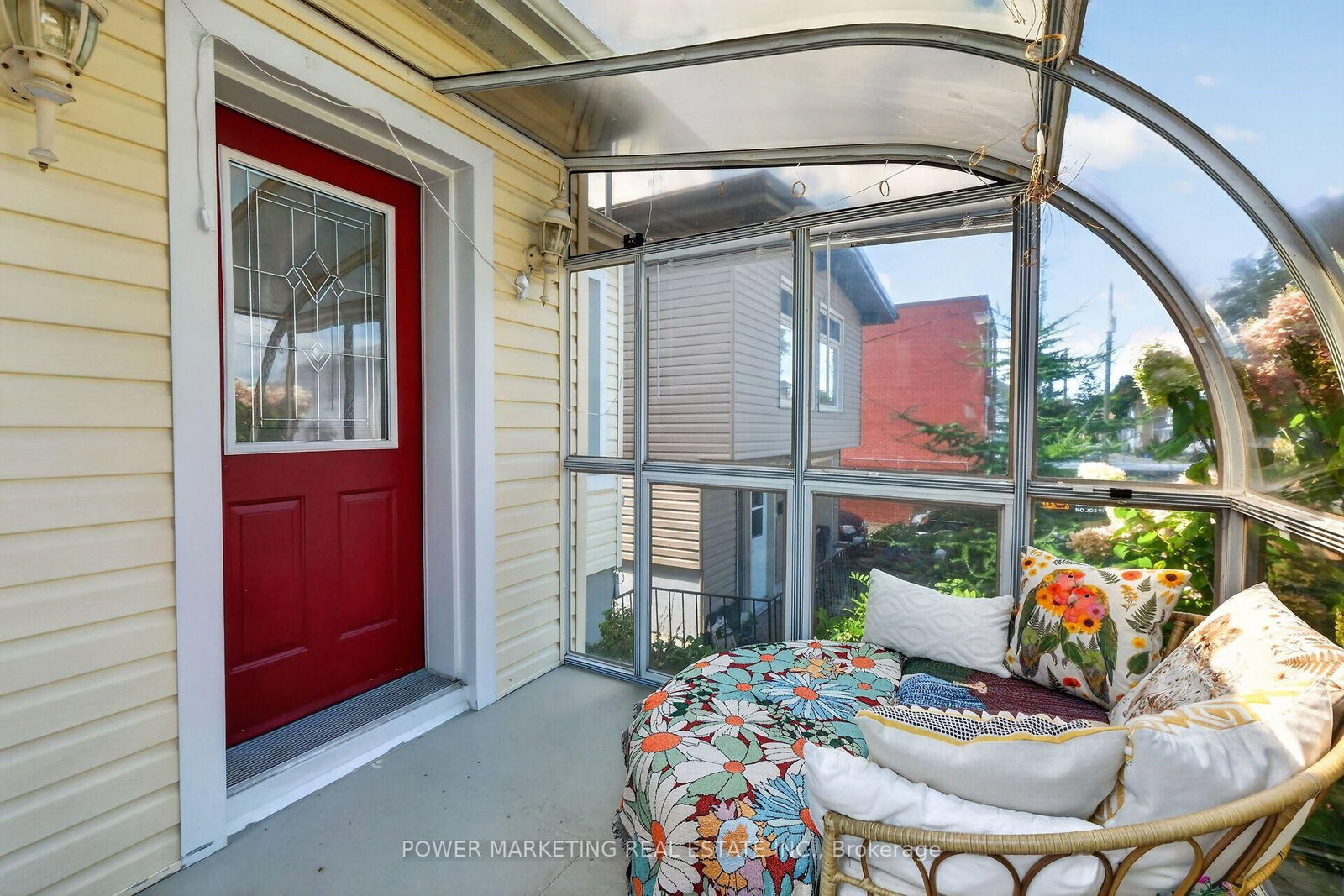 318 Shakespeare Street • Ottawa, ON photo 5