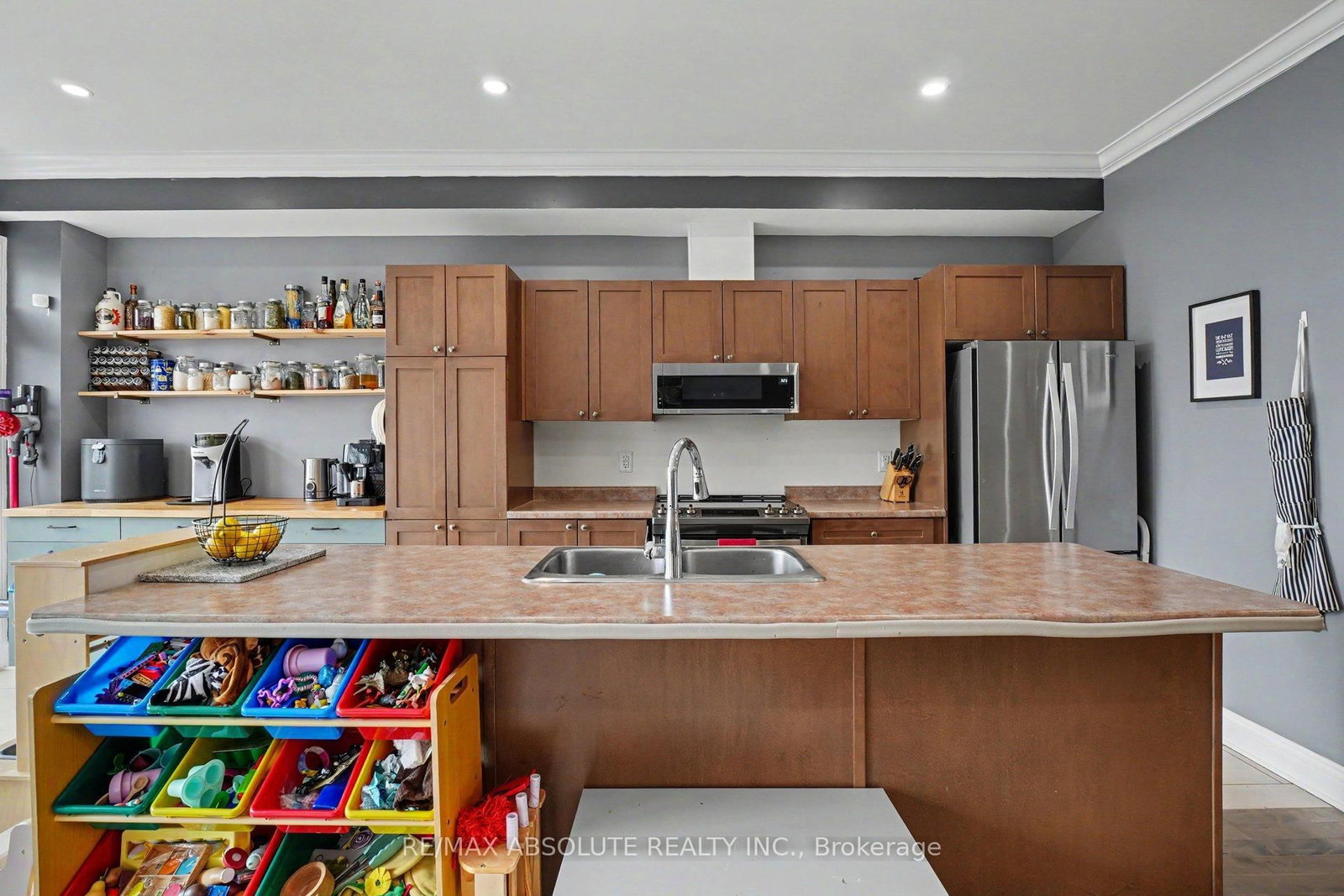 185 Desmond Trudeau Drive • Arnprior, ON photo 11