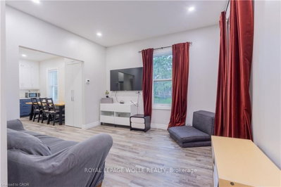 157 Dawson Street • Waterloo, ON photo 7