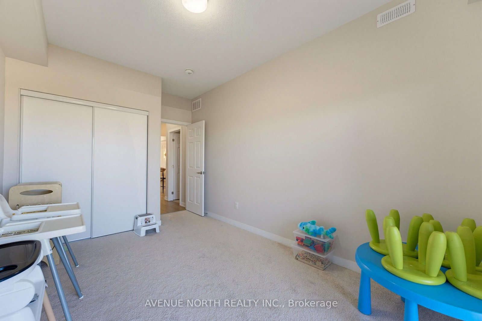 606 Parnian Private • Ottawa, ON photo 22