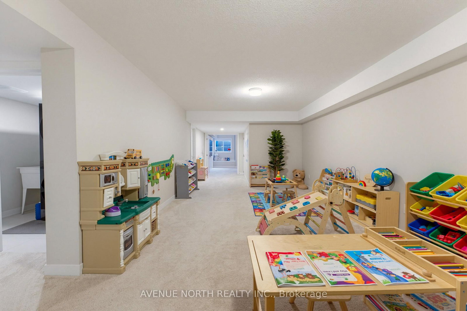 606 Parnian Private • Ottawa, ON photo 30