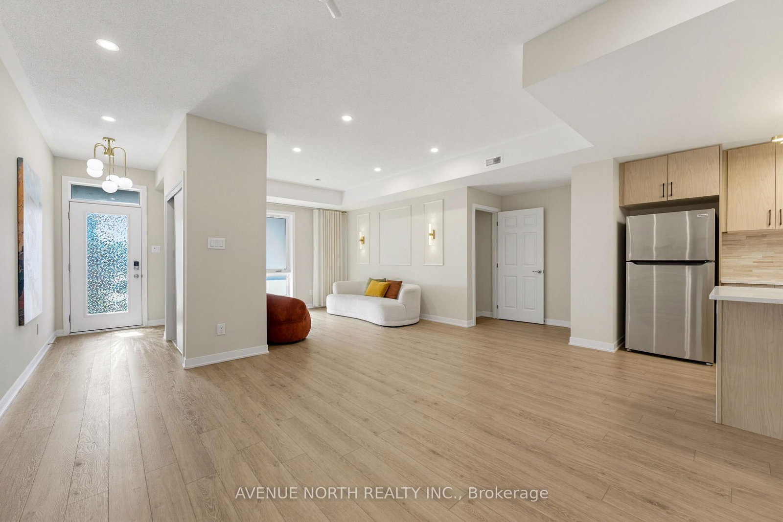 606 Parnian Private • Ottawa, ON photo 9