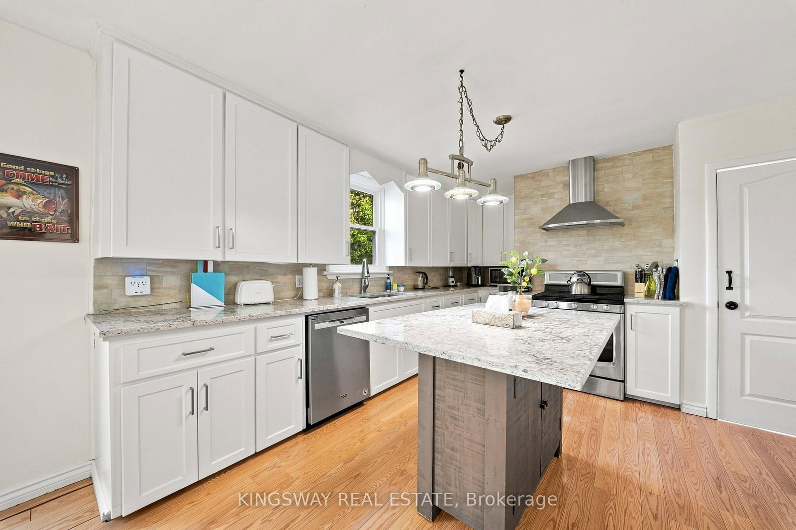 8096 Wellington Road 18 Road N • Centre Wellington, ON photo 17