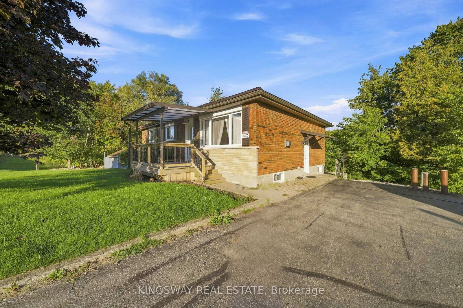 8096 Wellington Road 18 Road N • Centre Wellington, ON photo 6