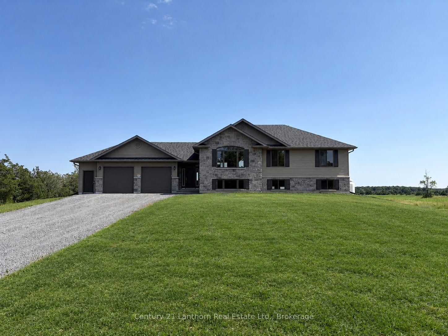 1848 County Road 7 • Prince Edward County, ON photo 1