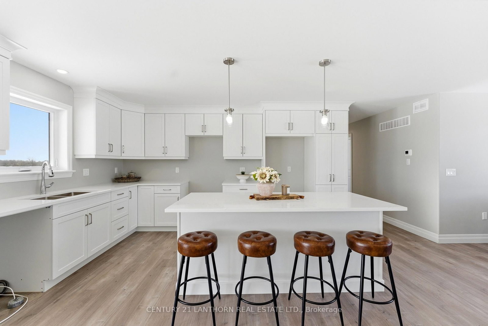 1848 County Road 7 • Prince Edward County, ON photo 10