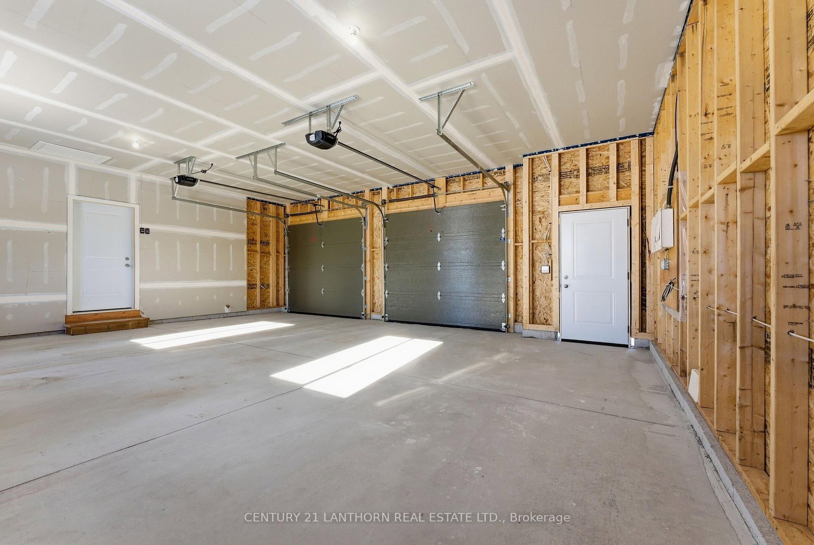 1848 County Road 7 • Prince Edward County, ON photo 33
