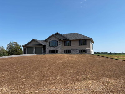1848 County Road 7 • Prince Edward County, ON photo 4