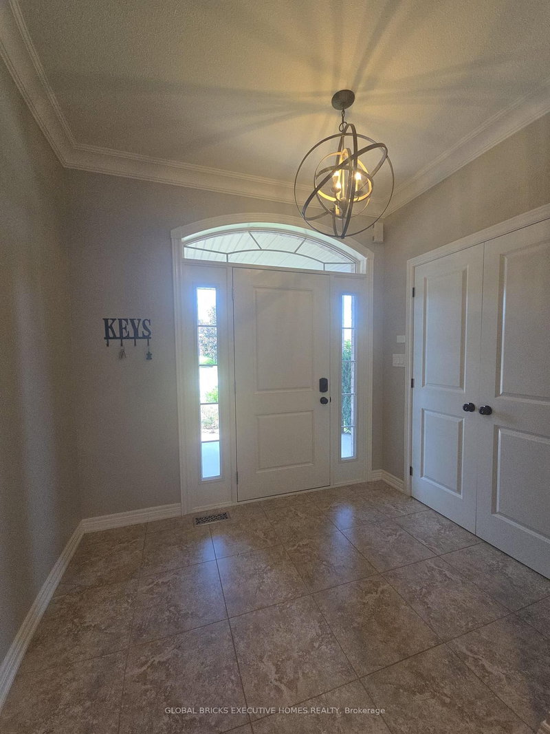 47 Southwood Crescent