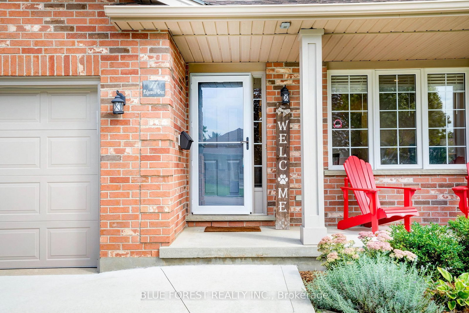 11 Edgewell Crescent • Central Elgin, ON photo 3
