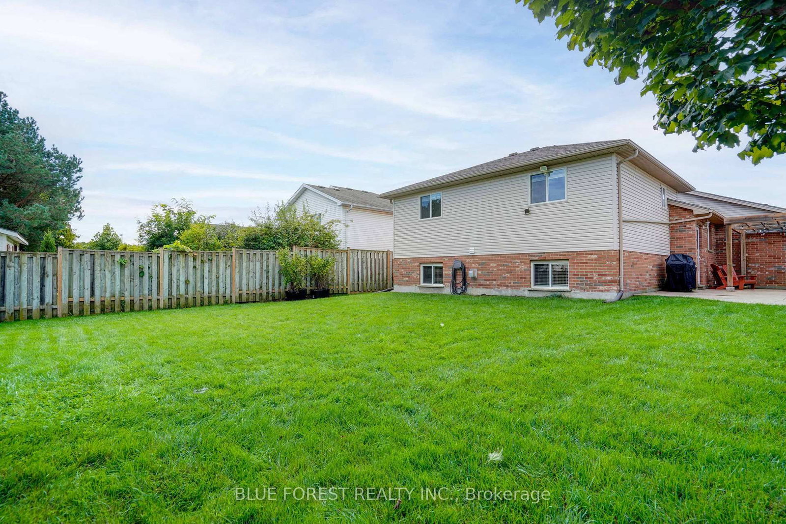 11 Edgewell Crescent • Central Elgin, ON photo 37