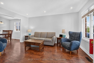 11 Edgewell Crescent • Central Elgin, ON photo 6