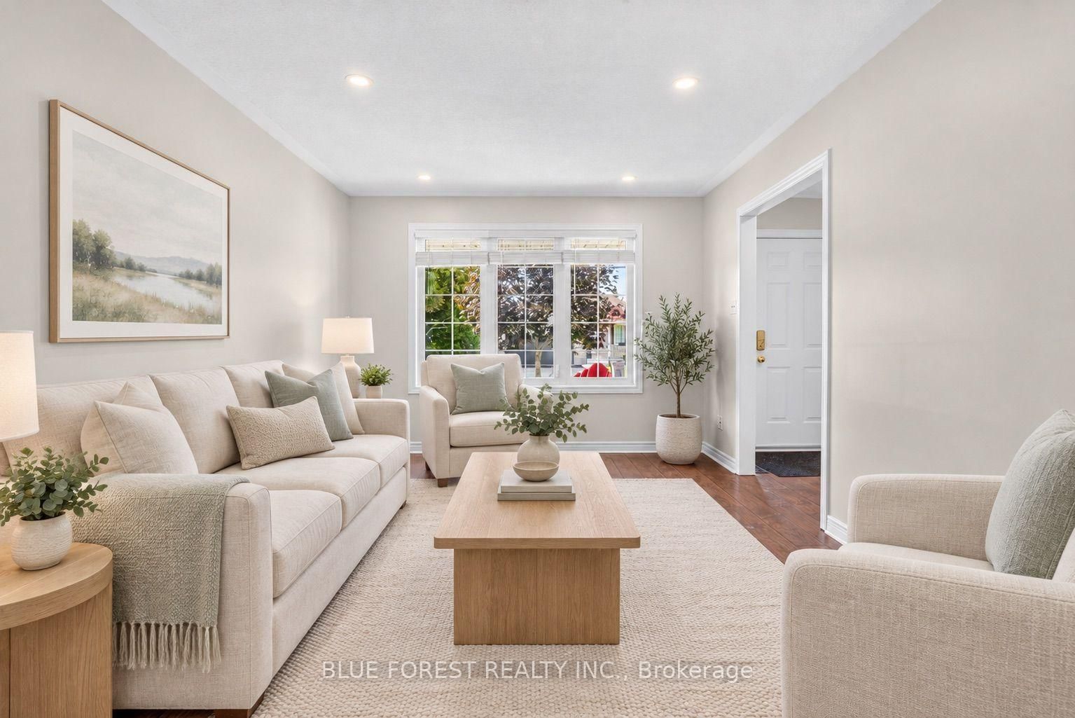 11 Edgewell Crescent • Central Elgin, ON photo 8