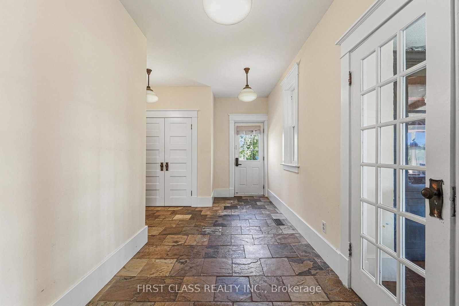 424 Concession Rd 8 E • Hamilton, ON photo 11
