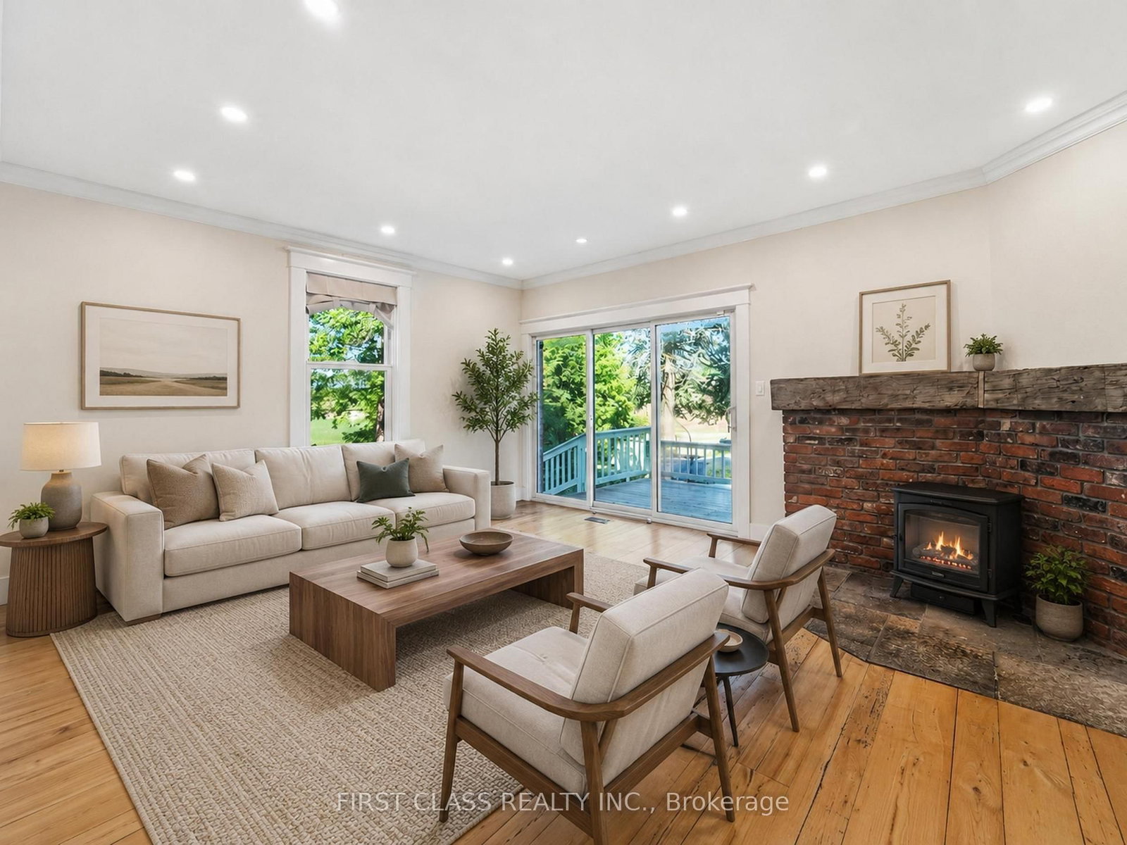 424 Concession Rd 8 E • Hamilton, ON photo 2