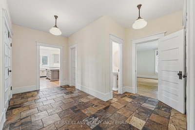 424 Concession Rd 8 E • Hamilton, ON photo 6