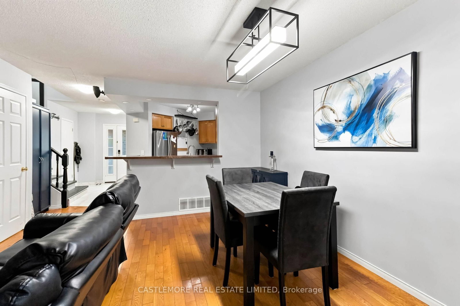164 Silurian Drive • Guelph, ON photo 8