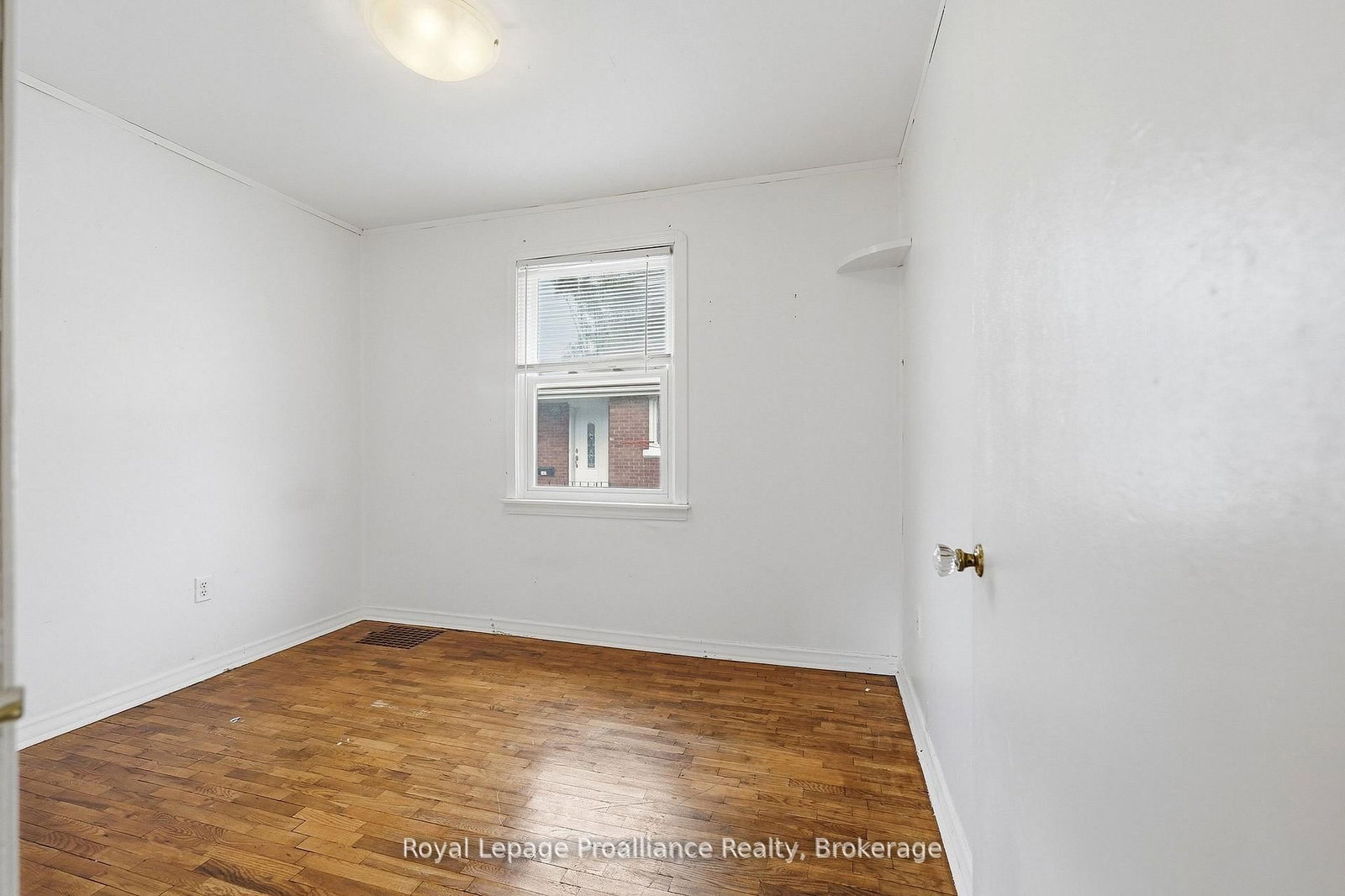 355 Bridge Street • Belleville, ON photo 19