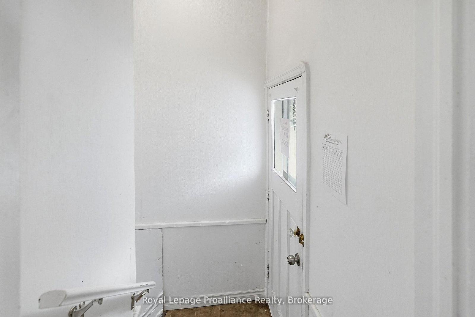 355 Bridge Street • Belleville, ON photo 23