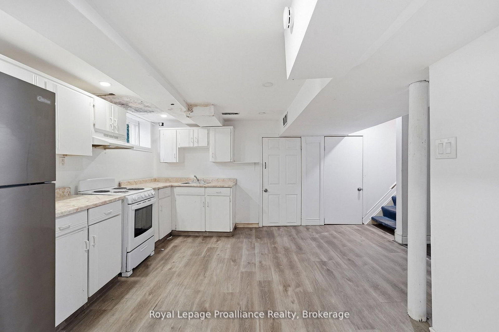 355 Bridge Street • Belleville, ON photo 26