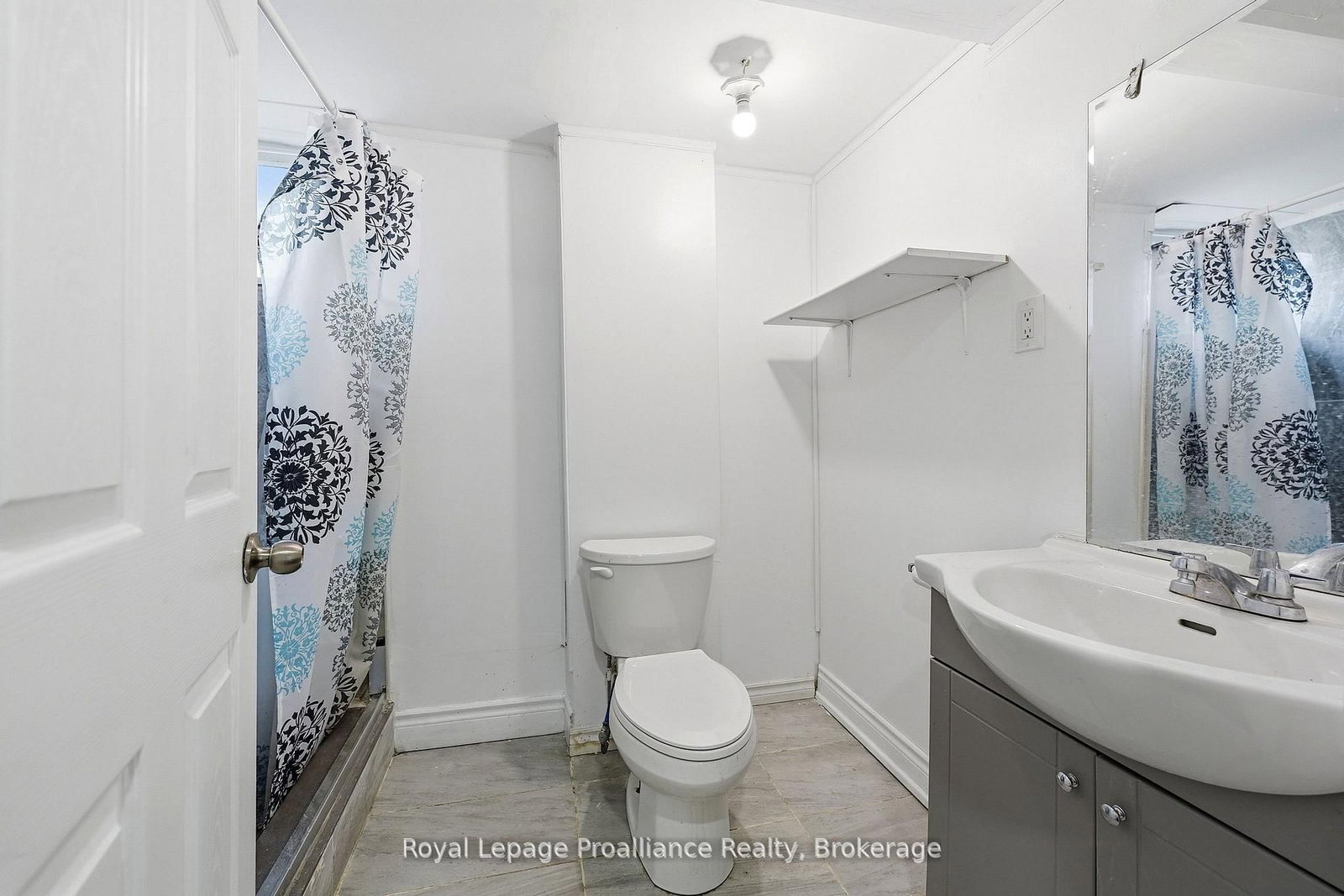 355 Bridge Street • Belleville, ON photo 30