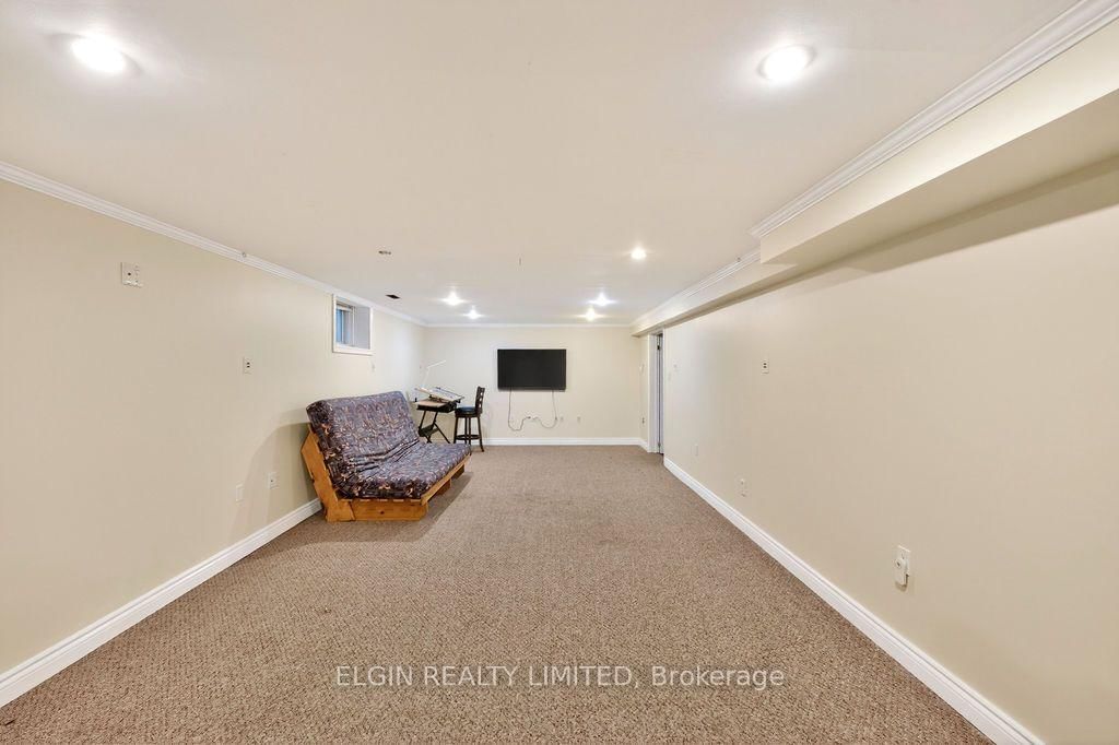 599 Wellington Street • St. Thomas, ON photo 17