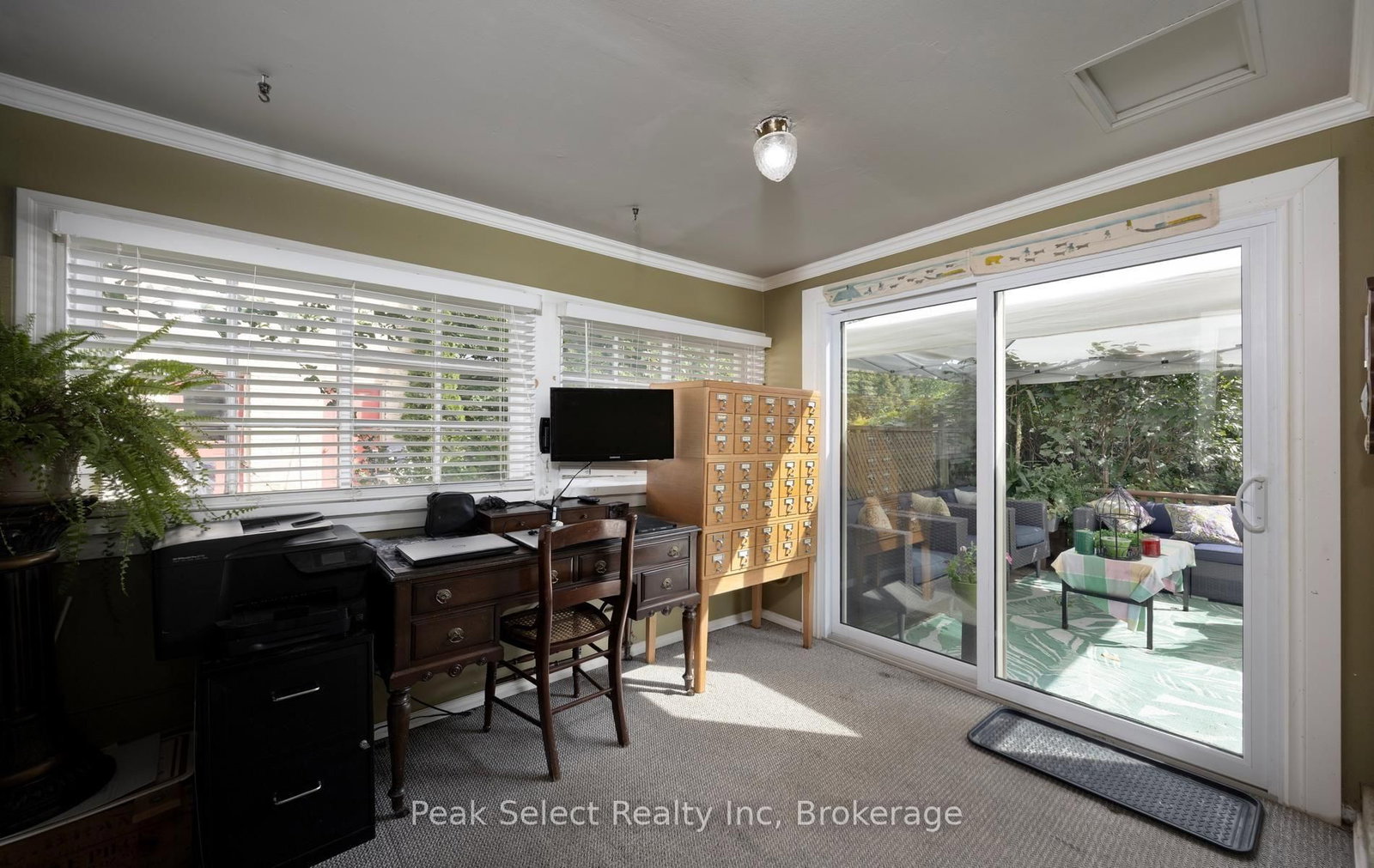 220 Elgin Street E • St. Marys, ON photo 21