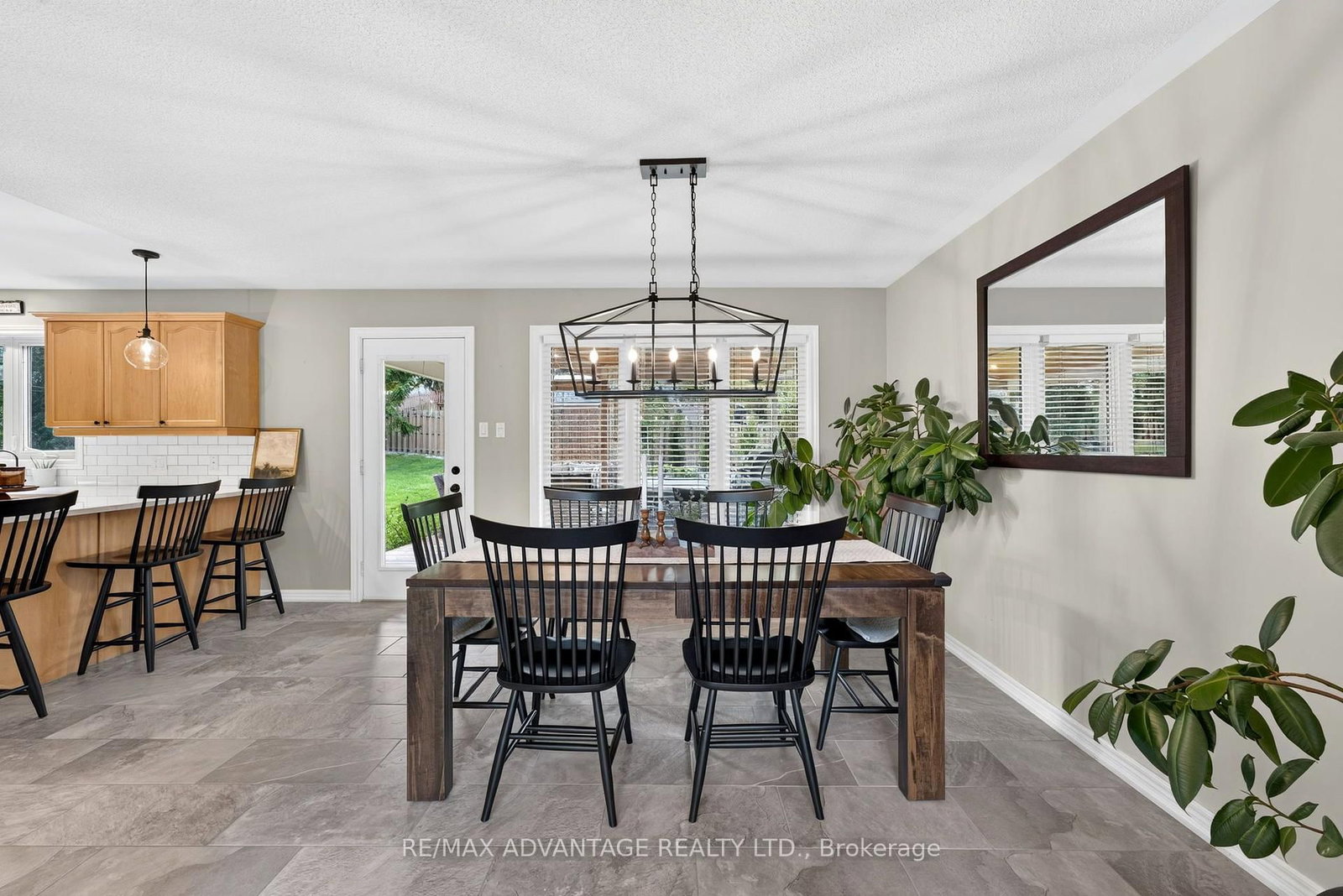 37 Calvert Lane • Middlesex Centre, ON photo 17