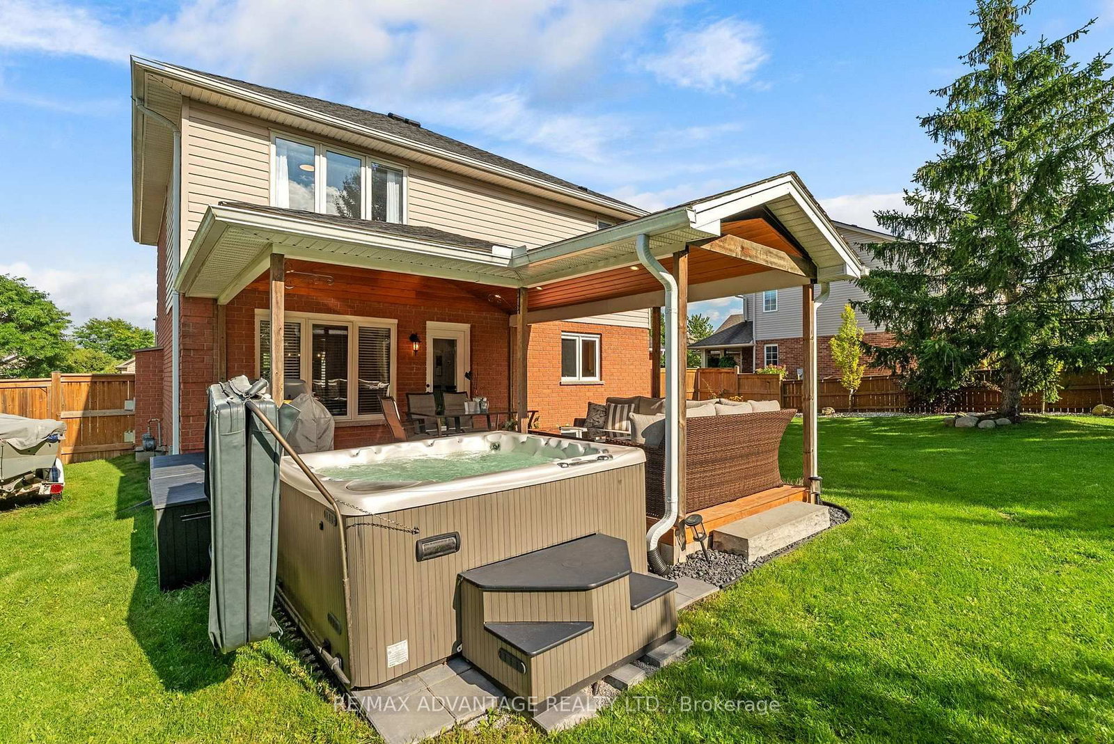 37 Calvert Lane • Middlesex Centre, ON photo 43